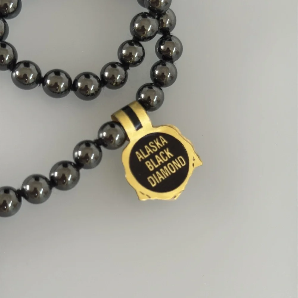 Black Diamond alaska necklace